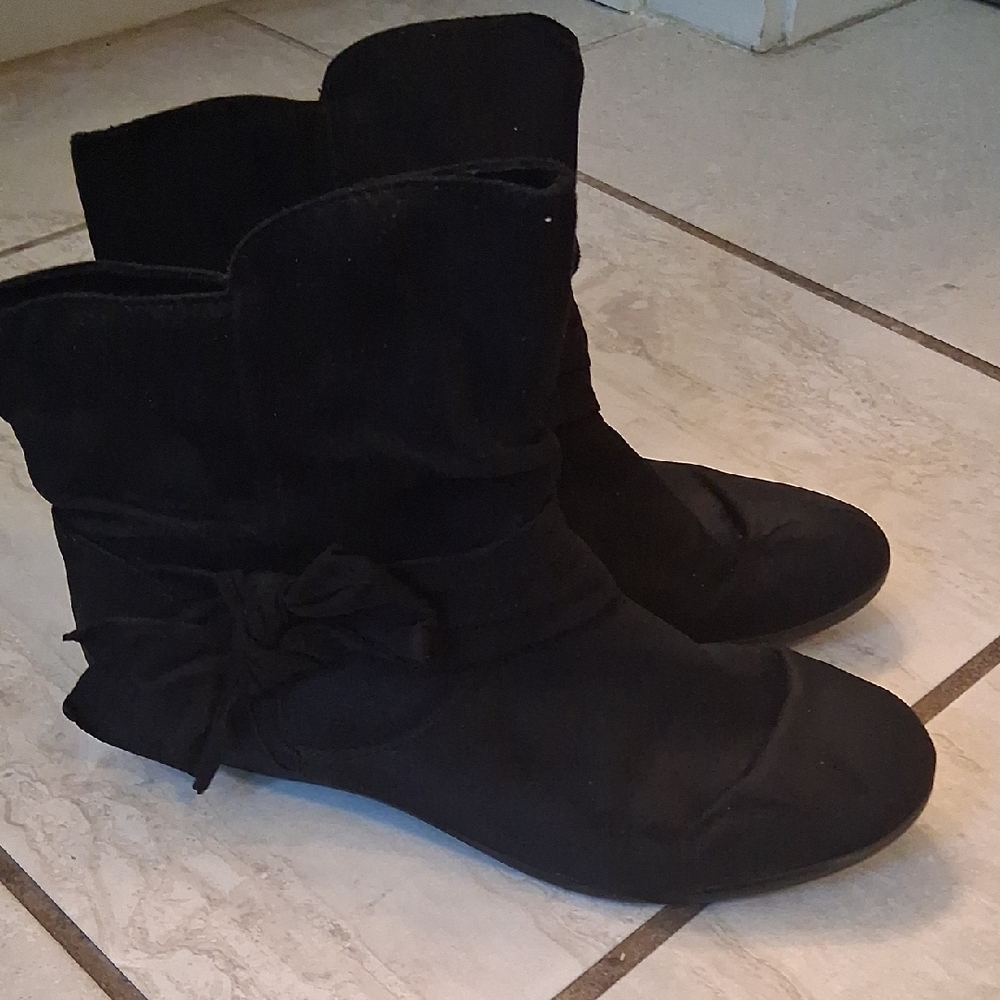 Rampage Black Ankle Booties